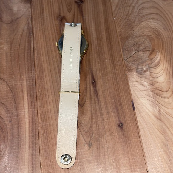 Vintage Timex True Moonphase MCell Roman Numeral Rare Watch - Picture 7 of 10